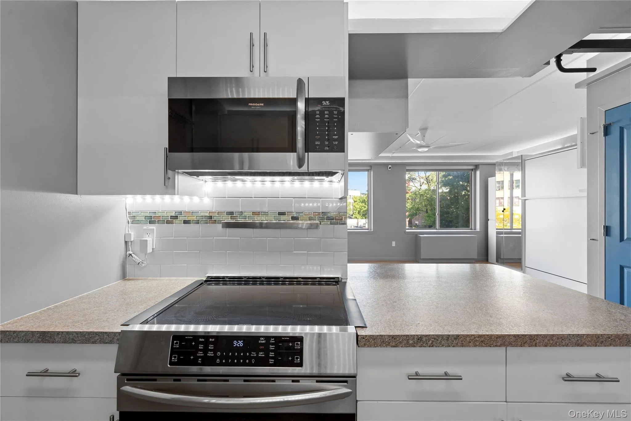 715 Fox Street, New York, NY, 2 Rooms Rooms,1 BathroomBathrooms,Residential,For Rent,Fox,0,999620 715 Fox Street, New York, NY, 2 Rooms Rooms,1 BathroomBathrooms,Residential,For Rent,Fox,0,999620