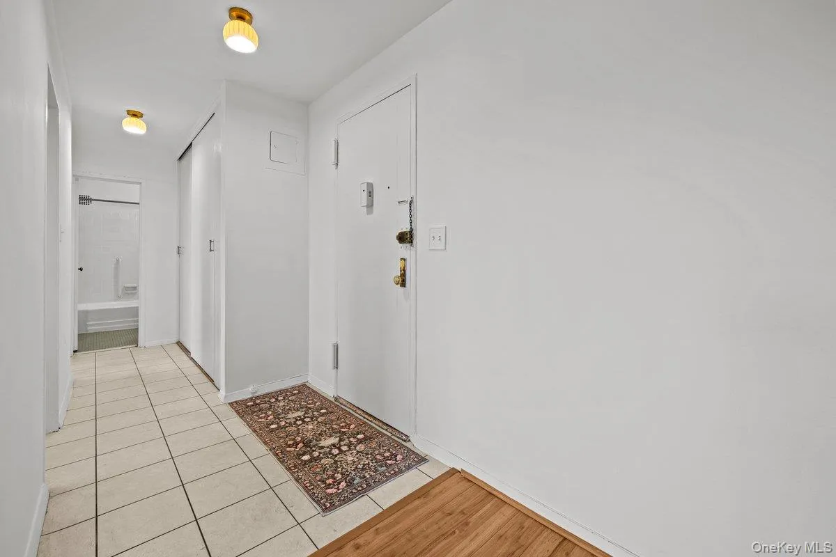 3125 Tibbett Avenue, New York, NY, 1 Bedroom Bedrooms, 3 Rooms Rooms,1 BathroomBathrooms,Residential,For Rent,Tibbett,0,999621 3125 Tibbett Avenue, New York, NY, 1 Bedroom Bedrooms, 3 Rooms Rooms,1 BathroomBathrooms,Residential,For Rent,Tibbett,0,999621