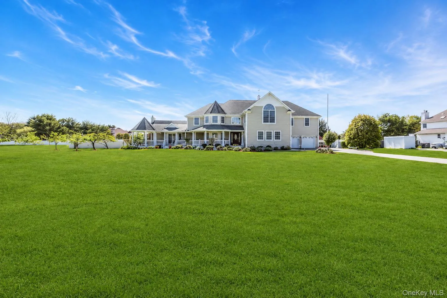 1509 Wad Riv Mnrvl Road, Brookhaven, NY, 6 Bedrooms Bedrooms, 12 Rooms Rooms,5 BathroomsBathrooms,Residential Sale,For Rent,Wad Riv Mnrvl,0,999623 1509 Wad Riv Mnrvl Road, Brookhaven, NY, 6 Bedrooms Bedrooms, 12 Rooms Rooms,5 BathroomsBathrooms,Residential Sale,For Rent,Wad Riv Mnrvl,0,999623