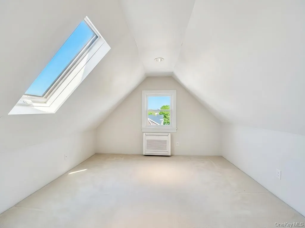 6210 Boelsen Crescent, New York, NY, 3 Bedrooms Bedrooms, 10 Rooms Rooms,2 BathroomsBathrooms,Residential Sale,For Rent,Boelsen,0,999633 6210 Boelsen Crescent, New York, NY, 3 Bedrooms Bedrooms, 10 Rooms Rooms,2 BathroomsBathrooms,Residential Sale,For Rent,Boelsen,0,999633