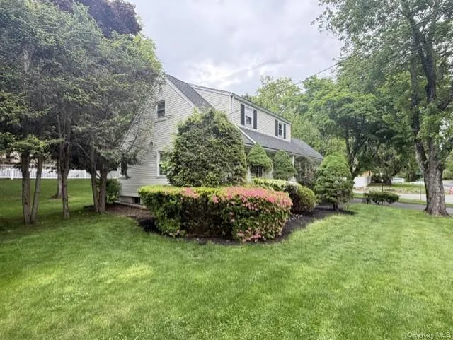17 Mallory Road, Ramapo, NY, 4 Bedrooms Bedrooms, 7 Rooms Rooms,2 BathroomsBathrooms,Residential Sale,For Rent,Mallory,0,999634 17 Mallory Road, Ramapo, NY, 4 Bedrooms Bedrooms, 7 Rooms Rooms,2 BathroomsBathrooms,Residential Sale,For Rent,Mallory,0,999634