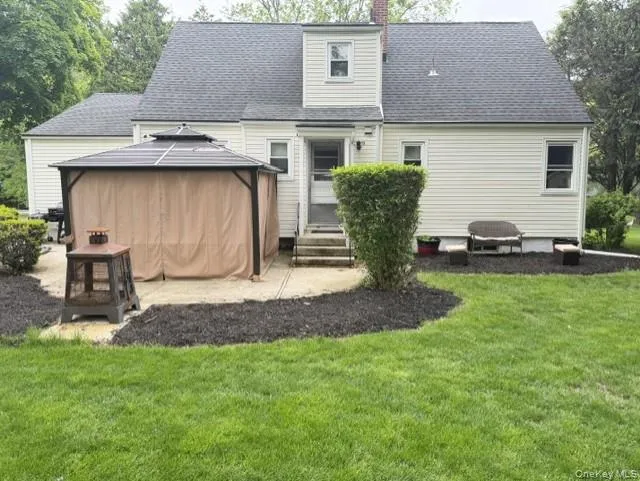 17 Mallory Road, Ramapo, NY, 4 Bedrooms Bedrooms, 7 Rooms Rooms,2 BathroomsBathrooms,Residential Sale,For Rent,Mallory,0,999634 17 Mallory Road, Ramapo, NY, 4 Bedrooms Bedrooms, 7 Rooms Rooms,2 BathroomsBathrooms,Residential Sale,For Rent,Mallory,0,999634