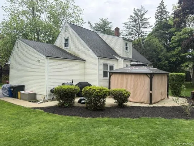 17 Mallory Road, Ramapo, NY, 4 Bedrooms Bedrooms, 7 Rooms Rooms,2 BathroomsBathrooms,Residential Sale,For Rent,Mallory,0,999634 17 Mallory Road, Ramapo, NY, 4 Bedrooms Bedrooms, 7 Rooms Rooms,2 BathroomsBathrooms,Residential Sale,For Rent,Mallory,0,999634