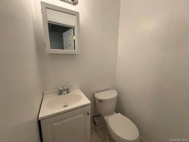9 Patton Drive, Cornwall, NY, 3 Bedrooms Bedrooms, 5 Rooms Rooms,1 BathroomBathrooms,Residential Lease,For Rent,Patton,0,999642 9 Patton Drive, Cornwall, NY, 3 Bedrooms Bedrooms, 5 Rooms Rooms,1 BathroomBathrooms,Residential Lease,For Rent,Patton,0,999642