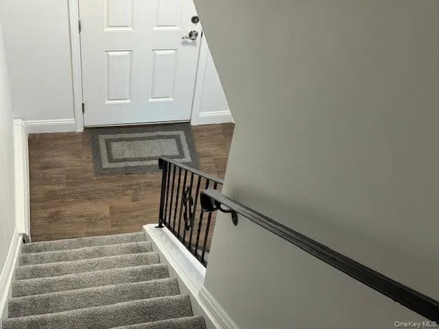 9 Patton Drive, Cornwall, NY, 3 Bedrooms Bedrooms, 5 Rooms Rooms,1 BathroomBathrooms,Residential Lease,For Rent,Patton,0,999642 9 Patton Drive, Cornwall, NY, 3 Bedrooms Bedrooms, 5 Rooms Rooms,1 BathroomBathrooms,Residential Lease,For Rent,Patton,0,999642