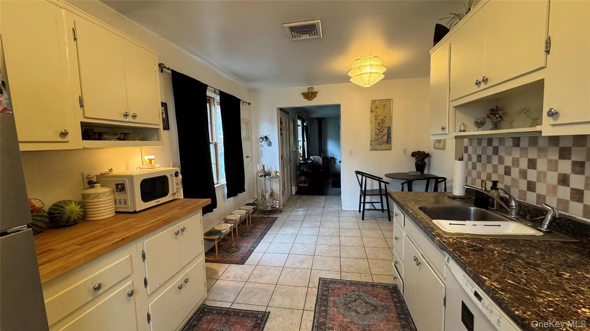 79 Phillips Street, Beacon, NY, 4 Bedrooms Bedrooms, 7 Rooms Rooms,2 BathroomsBathrooms,Residential Lease,For Rent,Phillips,0,999643 79 Phillips Street, Beacon, NY, 4 Bedrooms Bedrooms, 7 Rooms Rooms,2 BathroomsBathrooms,Residential Lease,For Rent,Phillips,0,999643