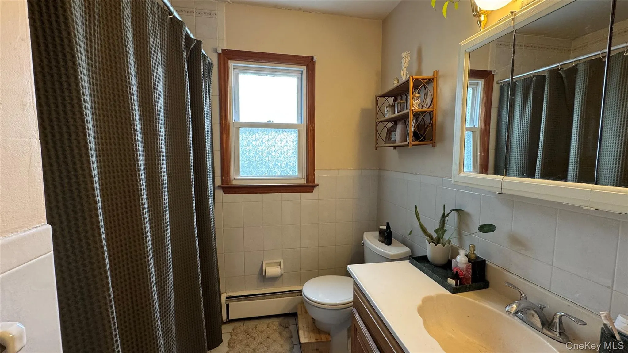 79 Phillips Street, Beacon, NY, 4 Bedrooms Bedrooms, 7 Rooms Rooms,2 BathroomsBathrooms,Residential Lease,For Rent,Phillips,0,999643 79 Phillips Street, Beacon, NY, 4 Bedrooms Bedrooms, 7 Rooms Rooms,2 BathroomsBathrooms,Residential Lease,For Rent,Phillips,0,999643