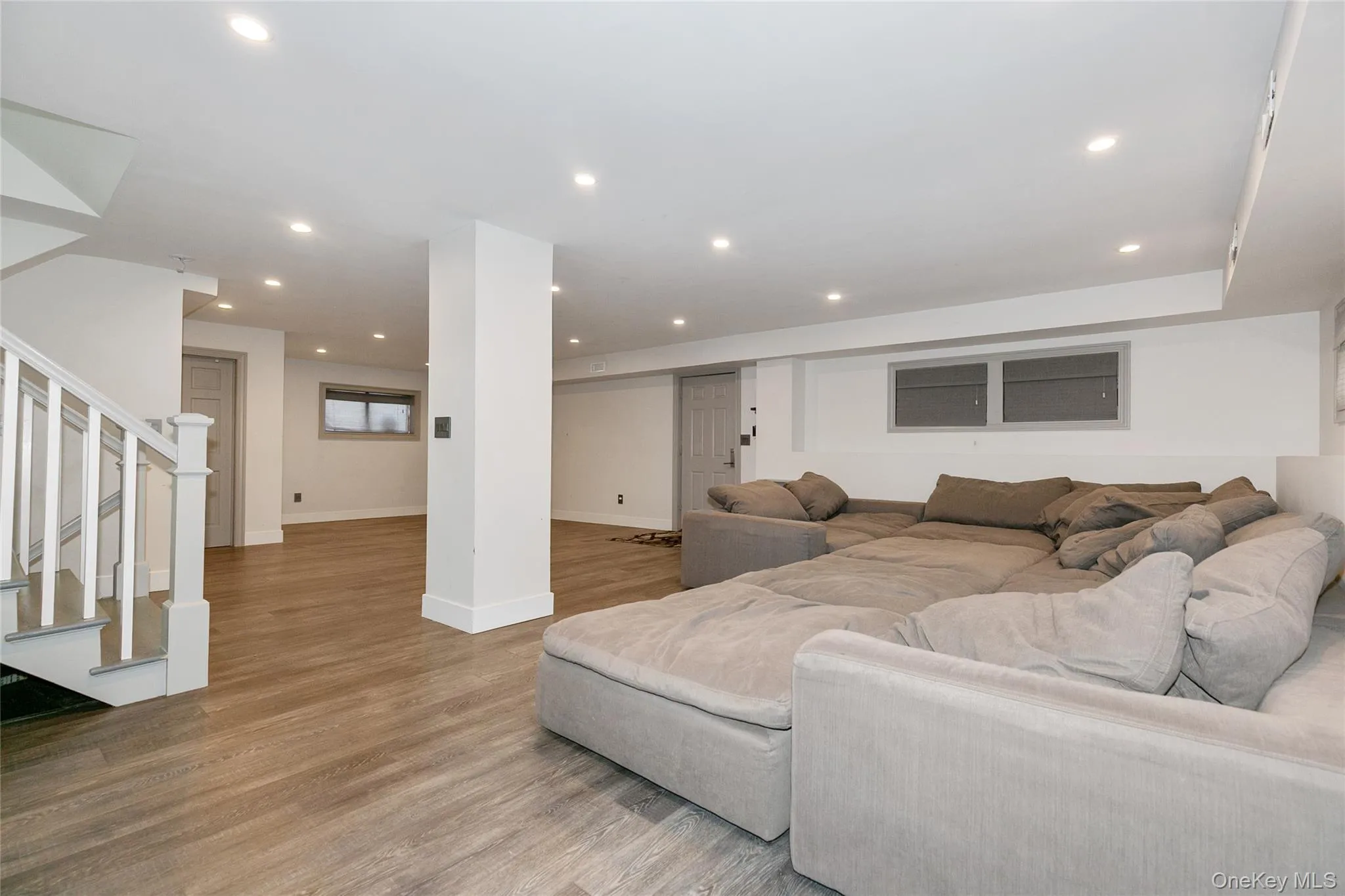 22 Olive Street, North Hempstead, NY, 4 Bedrooms Bedrooms, 10 Rooms Rooms,3 BathroomsBathrooms,Residential Lease,For Rent,Olive,0,999649 22 Olive Street, North Hempstead, NY, 4 Bedrooms Bedrooms, 10 Rooms Rooms,3 BathroomsBathrooms,Residential Lease,For Rent,Olive,0,999649