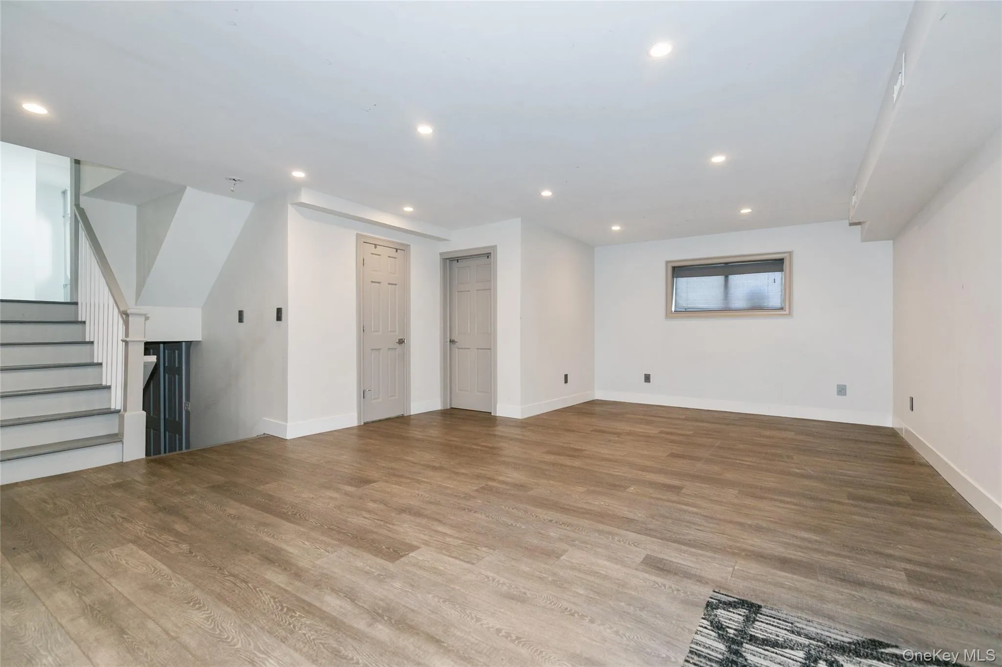 22 Olive Street, North Hempstead, NY, 4 Bedrooms Bedrooms, 10 Rooms Rooms,3 BathroomsBathrooms,Residential Lease,For Rent,Olive,0,999649 22 Olive Street, North Hempstead, NY, 4 Bedrooms Bedrooms, 10 Rooms Rooms,3 BathroomsBathrooms,Residential Lease,For Rent,Olive,0,999649