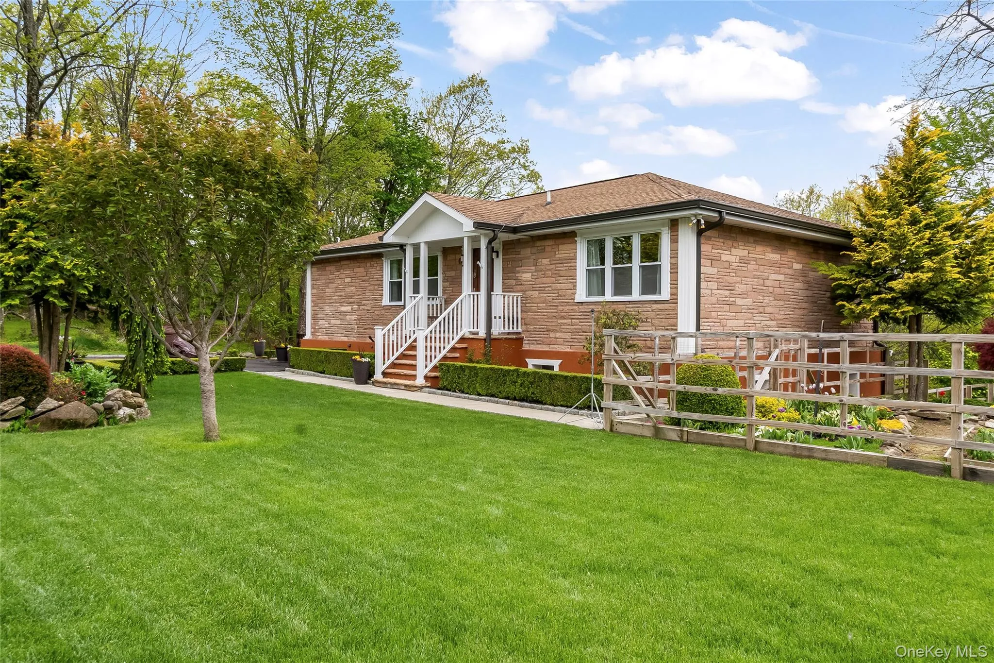 153 Kentview Drive, Kent, NY, 3 Bedrooms Bedrooms, 9 Rooms Rooms,3 BathroomsBathrooms,Residential Sale,For Rent,Kentview,0,999659 153 Kentview Drive, Kent, NY, 3 Bedrooms Bedrooms, 9 Rooms Rooms,3 BathroomsBathrooms,Residential Sale,For Rent,Kentview,0,999659