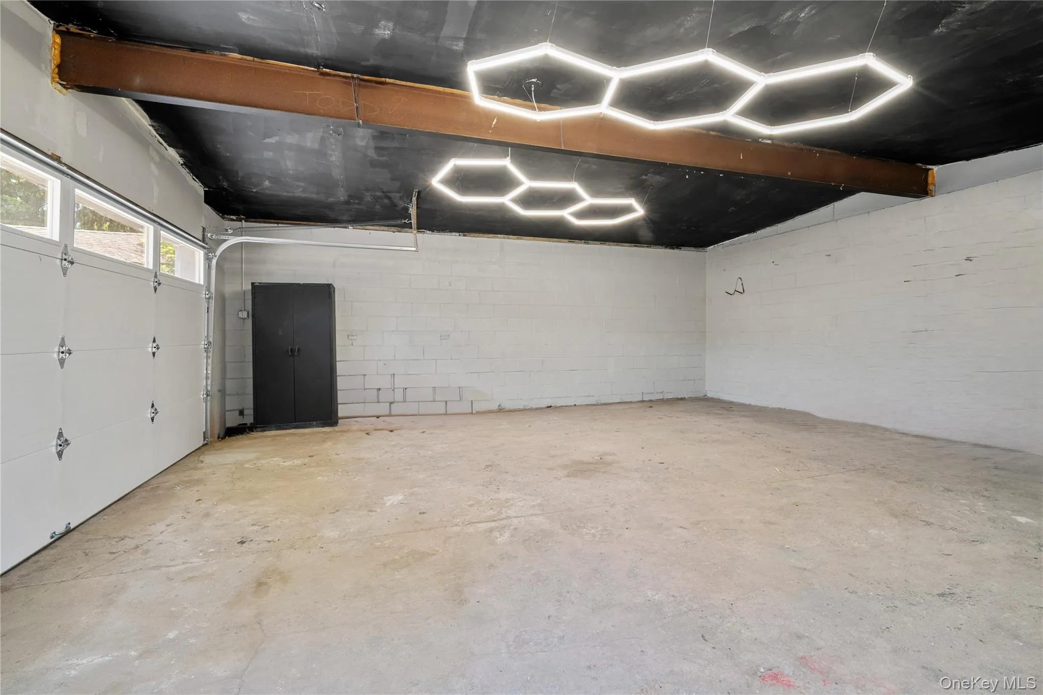 37 Hoffman Drive, Smithtown, NY, 3 Bedrooms Bedrooms, 7 Rooms Rooms,1 BathroomBathrooms,Residential,For Rent,Hoffman,0,999665 37 Hoffman Drive, Smithtown, NY, 3 Bedrooms Bedrooms, 7 Rooms Rooms,1 BathroomBathrooms,Residential,For Rent,Hoffman,0,999665