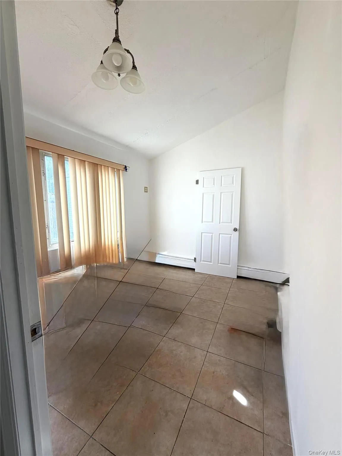 9010 214th Street, New York, NY, 4 Bedrooms Bedrooms, 6 Rooms Rooms,2 BathroomsBathrooms,Residential,For Rent,214th,0,999667 9010 214th Street, New York, NY, 4 Bedrooms Bedrooms, 6 Rooms Rooms,2 BathroomsBathrooms,Residential,For Rent,214th,0,999667