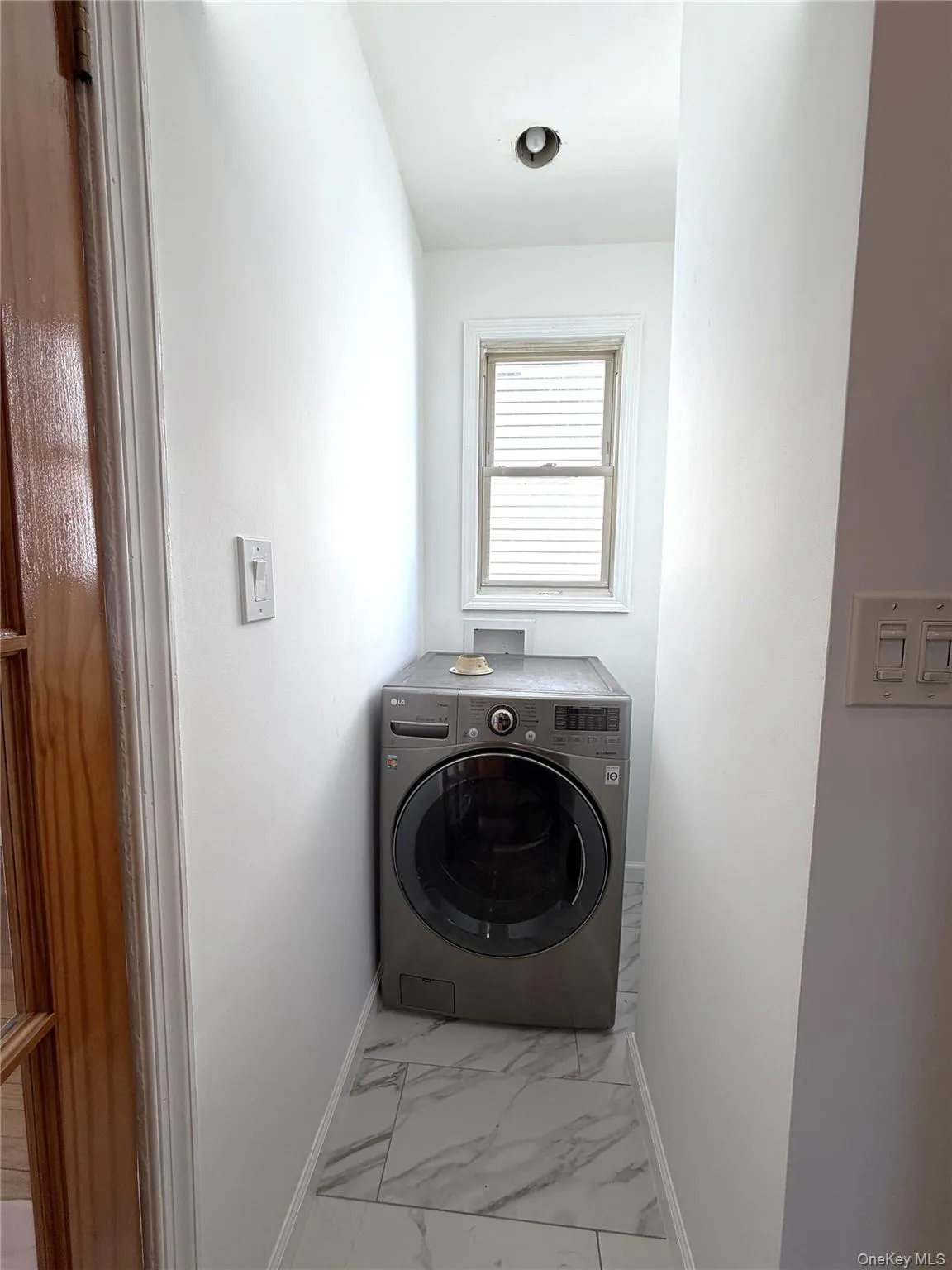 9010 214th Street, New York, NY, 4 Bedrooms Bedrooms, 6 Rooms Rooms,2 BathroomsBathrooms,Residential,For Rent,214th,0,999667 9010 214th Street, New York, NY, 4 Bedrooms Bedrooms, 6 Rooms Rooms,2 BathroomsBathrooms,Residential,For Rent,214th,0,999667