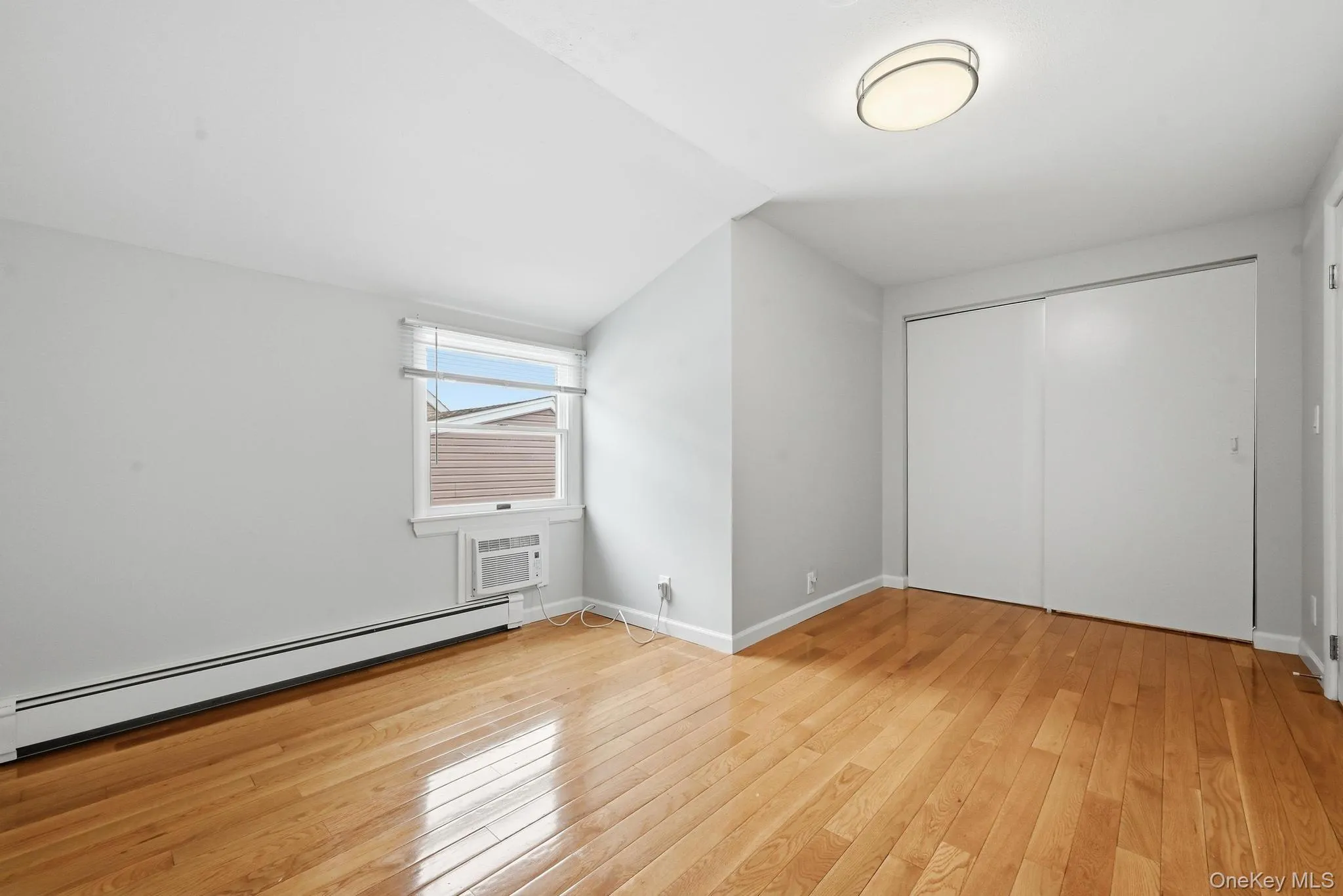 249 6th Street, Oyster Bay, NY, 5 Bedrooms Bedrooms, 8 Rooms Rooms,3 BathroomsBathrooms,Residential,For Rent,6th,0,999672 249 6th Street, Oyster Bay, NY, 5 Bedrooms Bedrooms, 8 Rooms Rooms,3 BathroomsBathrooms,Residential,For Rent,6th,0,999672