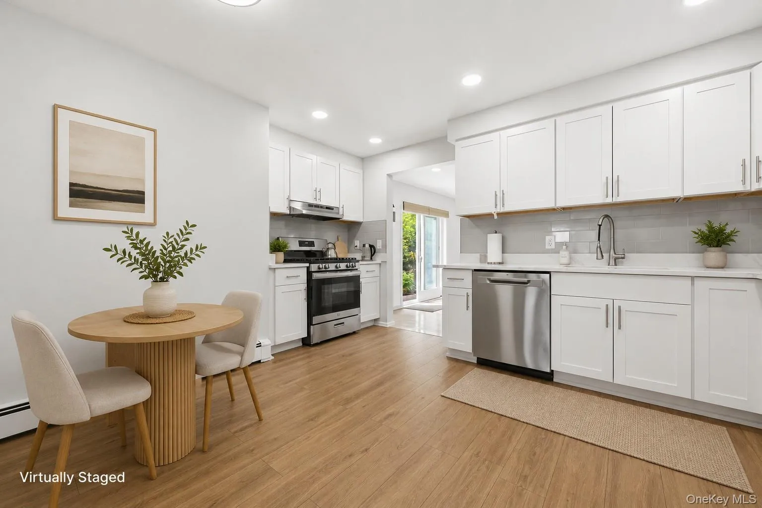 249 6th Street, Oyster Bay, NY, 5 Bedrooms Bedrooms, 8 Rooms Rooms,3 BathroomsBathrooms,Residential,For Rent,6th,0,999672 249 6th Street, Oyster Bay, NY, 5 Bedrooms Bedrooms, 8 Rooms Rooms,3 BathroomsBathrooms,Residential,For Rent,6th,0,999672