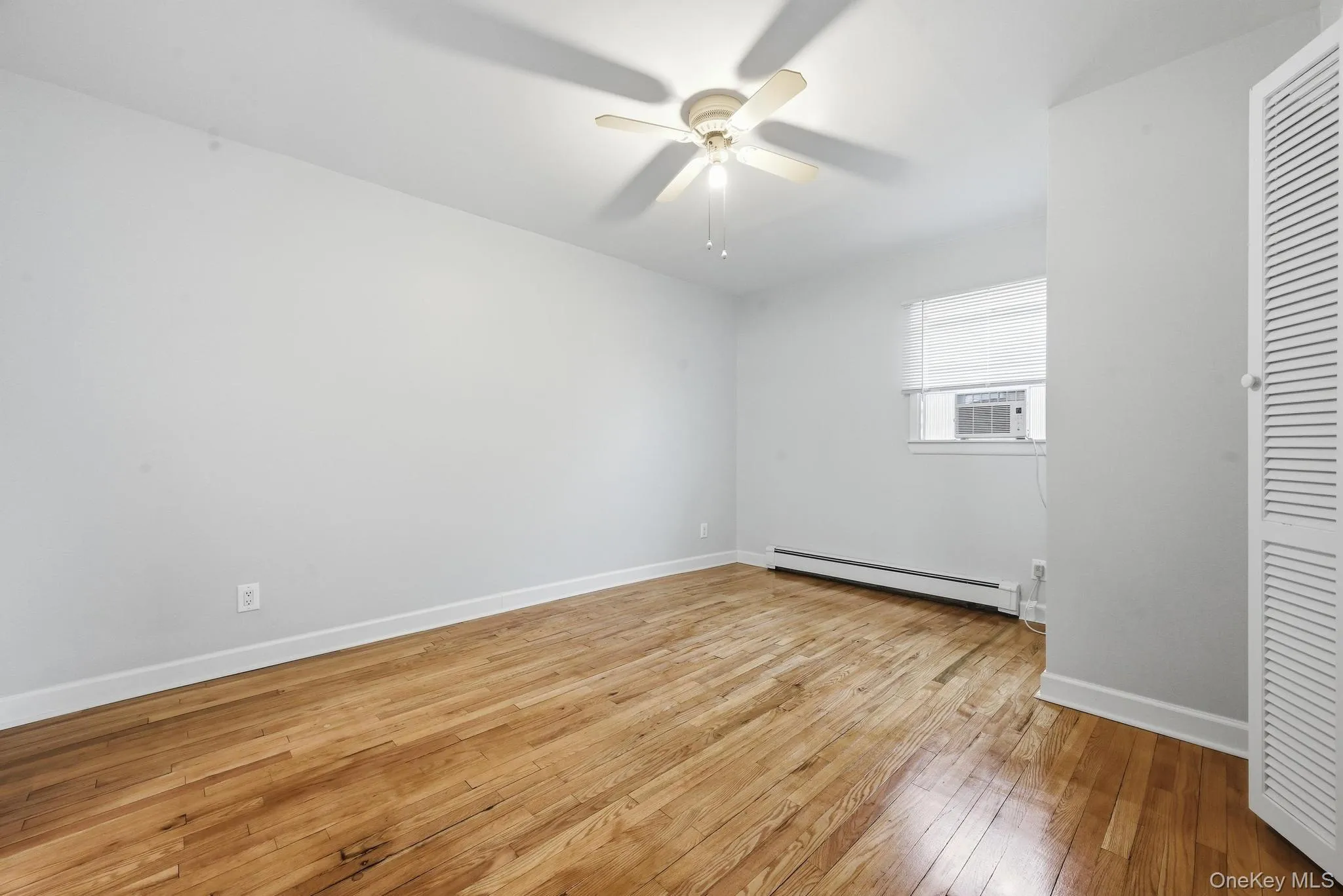 249 6th Street, Oyster Bay, NY, 5 Bedrooms Bedrooms, 8 Rooms Rooms,3 BathroomsBathrooms,Residential,For Rent,6th,0,999672 249 6th Street, Oyster Bay, NY, 5 Bedrooms Bedrooms, 8 Rooms Rooms,3 BathroomsBathrooms,Residential,For Rent,6th,0,999672