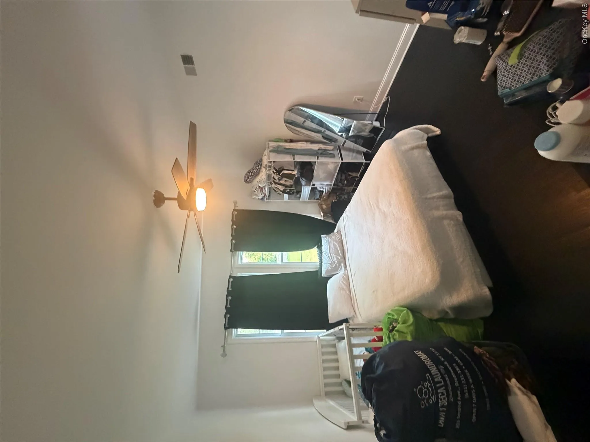 1013 Merriam Road, Islip, NY, 3 Bedrooms Bedrooms, 6 Rooms Rooms,2 BathroomsBathrooms,Residential,For Rent,Merriam,0,999675 1013 Merriam Road, Islip, NY, 3 Bedrooms Bedrooms, 6 Rooms Rooms,2 BathroomsBathrooms,Residential,For Rent,Merriam,0,999675