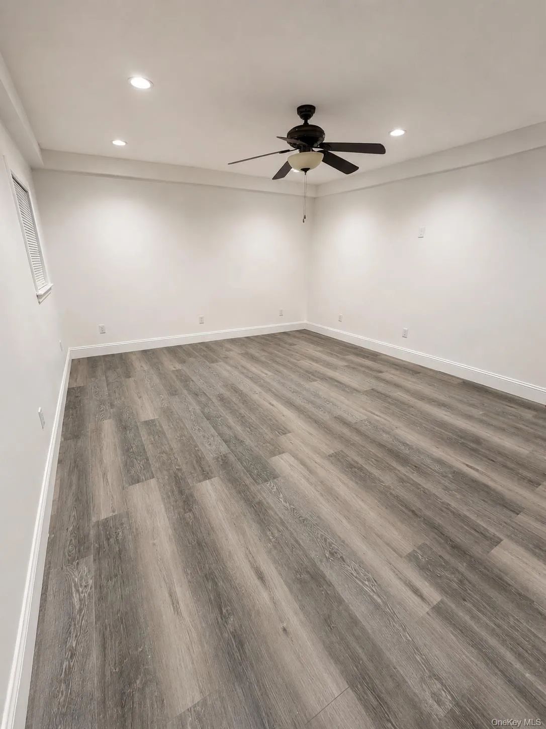 909 Pacific Street, Babylon, NY, 1 Bedroom Bedrooms, 1 Room Rooms,1 BathroomBathrooms,Residential Lease,For Rent,Pacific,0,999682 909 Pacific Street, Babylon, NY, 1 Bedroom Bedrooms, 1 Room Rooms,1 BathroomBathrooms,Residential Lease,For Rent,Pacific,0,999682