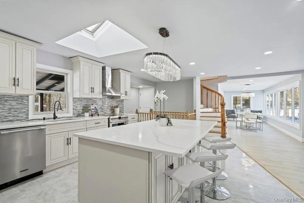 497 Woodbury Road, Huntington, NY, 4 Bedrooms Bedrooms, 9 Rooms Rooms,2 BathroomsBathrooms,Residential Sale,For Rent,Woodbury,0,999684 497 Woodbury Road, Huntington, NY, 4 Bedrooms Bedrooms, 9 Rooms Rooms,2 BathroomsBathrooms,Residential Sale,For Rent,Woodbury,0,999684