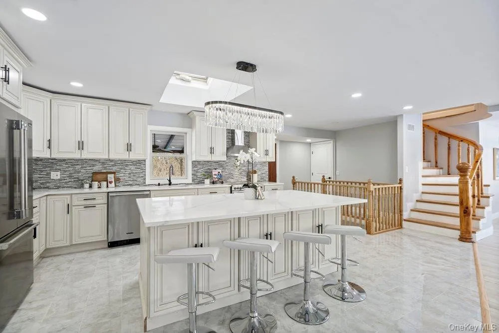 497 Woodbury Road, Huntington, NY, 4 Bedrooms Bedrooms, 9 Rooms Rooms,2 BathroomsBathrooms,Residential Sale,For Rent,Woodbury,0,999684 497 Woodbury Road, Huntington, NY, 4 Bedrooms Bedrooms, 9 Rooms Rooms,2 BathroomsBathrooms,Residential Sale,For Rent,Woodbury,0,999684