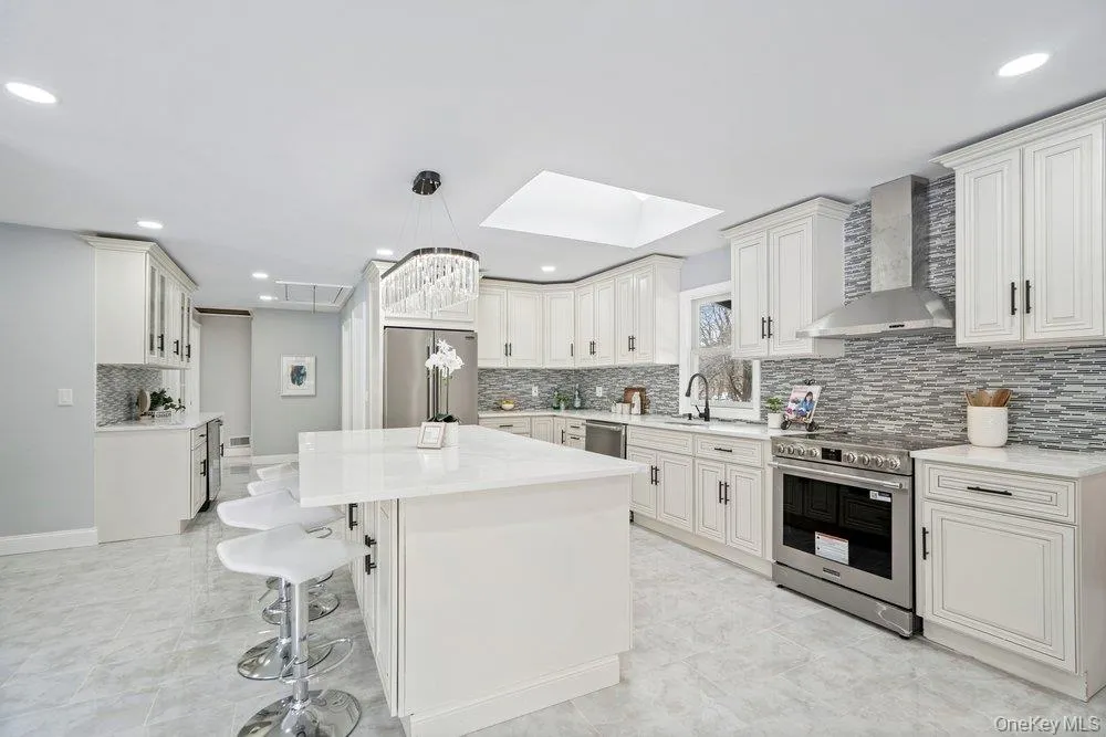 497 Woodbury Road, Huntington, NY, 4 Bedrooms Bedrooms, 9 Rooms Rooms,2 BathroomsBathrooms,Residential Sale,For Rent,Woodbury,0,999684 497 Woodbury Road, Huntington, NY, 4 Bedrooms Bedrooms, 9 Rooms Rooms,2 BathroomsBathrooms,Residential Sale,For Rent,Woodbury,0,999684