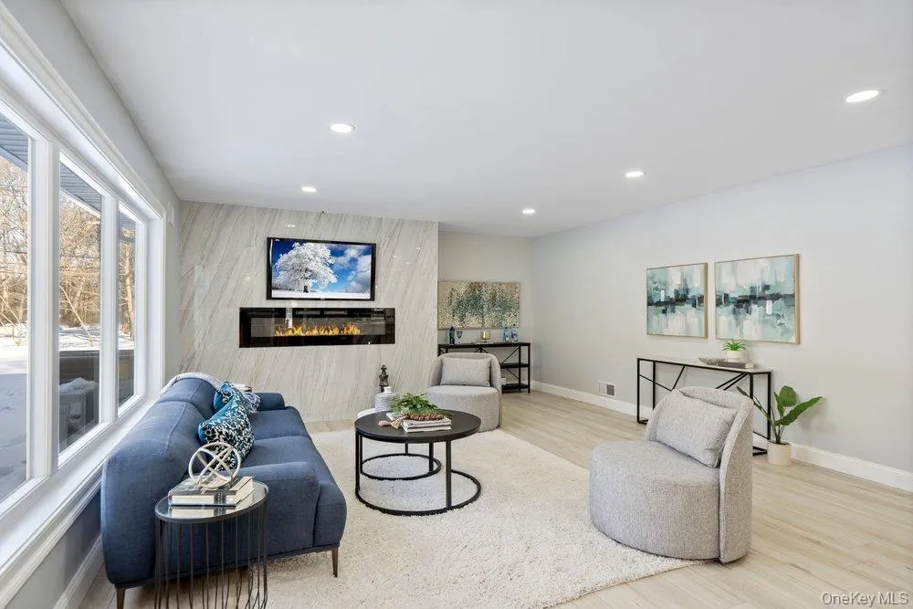 497 Woodbury Road, Huntington, NY, 4 Bedrooms Bedrooms, 9 Rooms Rooms,2 BathroomsBathrooms,Residential Sale,For Rent,Woodbury,0,999684 497 Woodbury Road, Huntington, NY, 4 Bedrooms Bedrooms, 9 Rooms Rooms,2 BathroomsBathrooms,Residential Sale,For Rent,Woodbury,0,999684