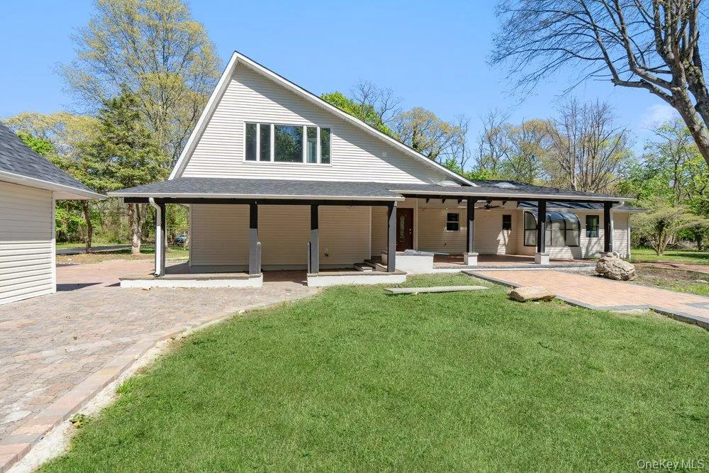 497 Woodbury Road, Huntington, NY, 4 Bedrooms Bedrooms, 9 Rooms Rooms,2 BathroomsBathrooms,Residential Sale,For Rent,Woodbury,0,999684 497 Woodbury Road, Huntington, NY, 4 Bedrooms Bedrooms, 9 Rooms Rooms,2 BathroomsBathrooms,Residential Sale,For Rent,Woodbury,0,999684