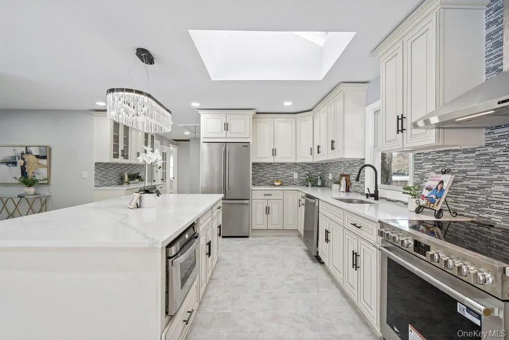 497 Woodbury Road, Huntington, NY, 4 Bedrooms Bedrooms, 9 Rooms Rooms,2 BathroomsBathrooms,Residential Sale,For Rent,Woodbury,0,999684 497 Woodbury Road, Huntington, NY, 4 Bedrooms Bedrooms, 9 Rooms Rooms,2 BathroomsBathrooms,Residential Sale,For Rent,Woodbury,0,999684