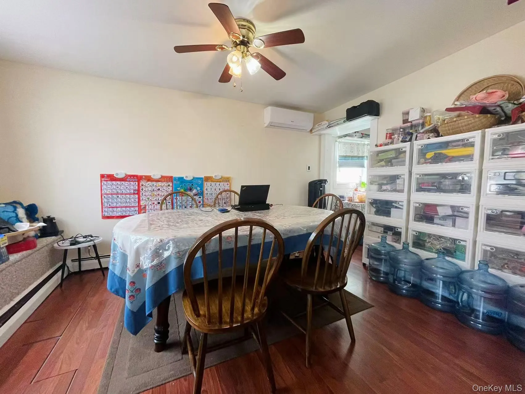 12 Vernon Street, Oyster Bay, NY, 5 Bedrooms Bedrooms, 10 Rooms Rooms,2 BathroomsBathrooms,Residential Lease,For Rent,Vernon,0,999686 12 Vernon Street, Oyster Bay, NY, 5 Bedrooms Bedrooms, 10 Rooms Rooms,2 BathroomsBathrooms,Residential Lease,For Rent,Vernon,0,999686