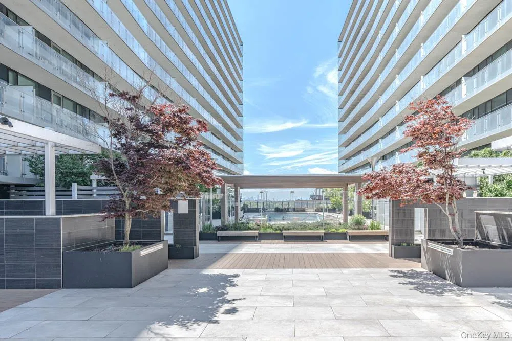 131-05 40th Road, New York, NY, 1 Bedroom Bedrooms, 4 Rooms Rooms,1 BathroomBathrooms,Residential,For Rent,40th,0,999687 131-05 40th Road, New York, NY, 1 Bedroom Bedrooms, 4 Rooms Rooms,1 BathroomBathrooms,Residential,For Rent,40th,0,999687