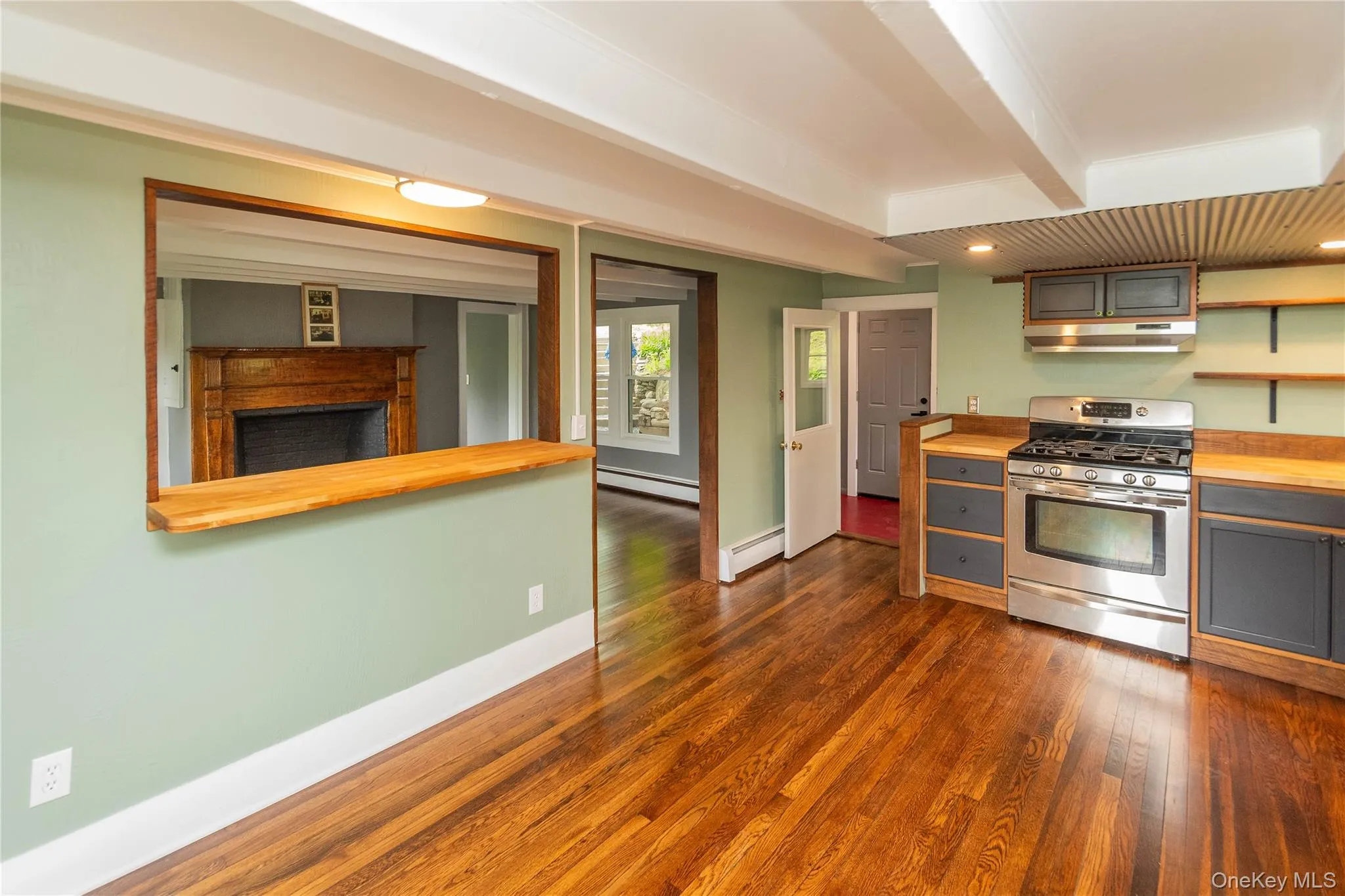 1625 Route 32, Saugerties, NY, 3 Bedrooms Bedrooms, 7 Rooms Rooms,1 BathroomBathrooms,Residential Sale,For Rent,Route 32,0,999703 1625 Route 32, Saugerties, NY, 3 Bedrooms Bedrooms, 7 Rooms Rooms,1 BathroomBathrooms,Residential Sale,For Rent,Route 32,0,999703
