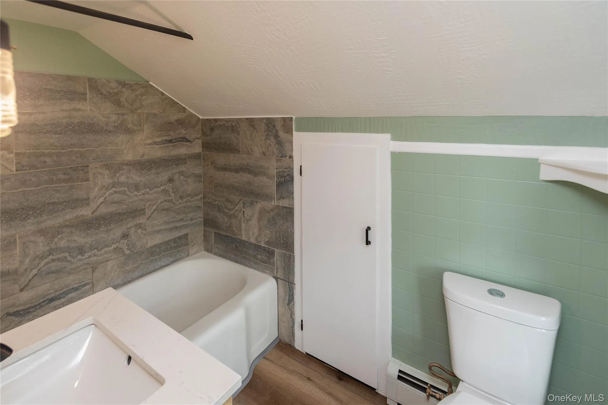 1625 Route 32, Saugerties, NY, 3 Bedrooms Bedrooms, 7 Rooms Rooms,1 BathroomBathrooms,Residential Sale,For Rent,Route 32,0,999703 1625 Route 32, Saugerties, NY, 3 Bedrooms Bedrooms, 7 Rooms Rooms,1 BathroomBathrooms,Residential Sale,For Rent,Route 32,0,999703