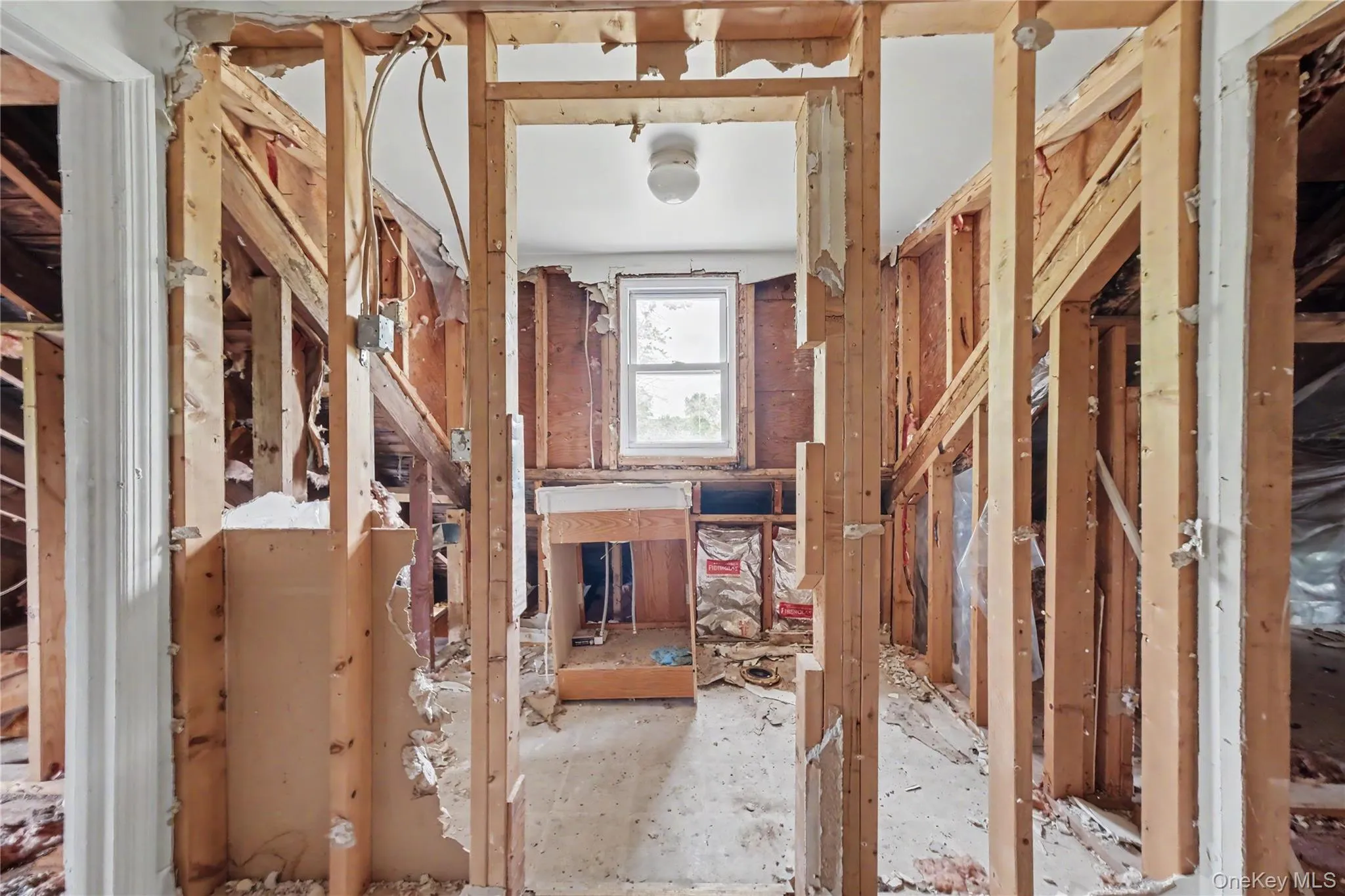 687 Whitley Lane, Lloyd, NY, 4 Bedrooms Bedrooms, 6 Rooms Rooms,1 BathroomBathrooms,Residential,For Rent,Whitley,0,999714 687 Whitley Lane, Lloyd, NY, 4 Bedrooms Bedrooms, 6 Rooms Rooms,1 BathroomBathrooms,Residential,For Rent,Whitley,0,999714