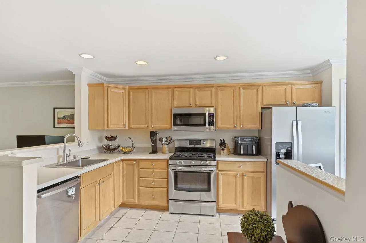 324 Viewpoint Terrace, Peekskill, NY, 2 Bedrooms Bedrooms, 5 Rooms Rooms,2 BathroomsBathrooms,Residential,For Rent,Viewpoint,0,999719 324 Viewpoint Terrace, Peekskill, NY, 2 Bedrooms Bedrooms, 5 Rooms Rooms,2 BathroomsBathrooms,Residential,For Rent,Viewpoint,0,999719