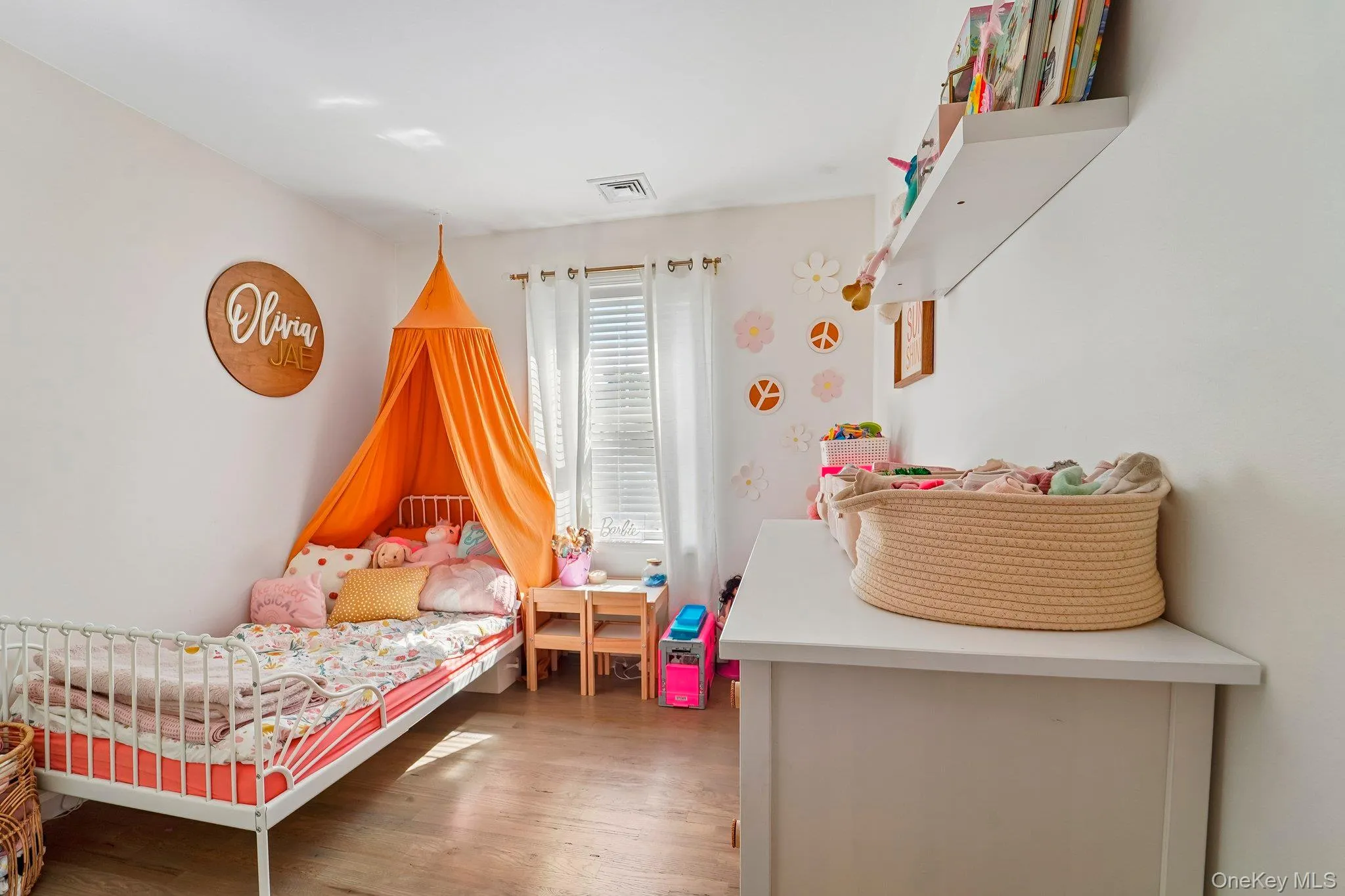 7 Sand Street, Rye Town, NY, 3 Bedrooms Bedrooms, 5 Rooms Rooms,1 BathroomBathrooms,Residential Sale,For Rent,Sand,0,999721 7 Sand Street, Rye Town, NY, 3 Bedrooms Bedrooms, 5 Rooms Rooms,1 BathroomBathrooms,Residential Sale,For Rent,Sand,0,999721