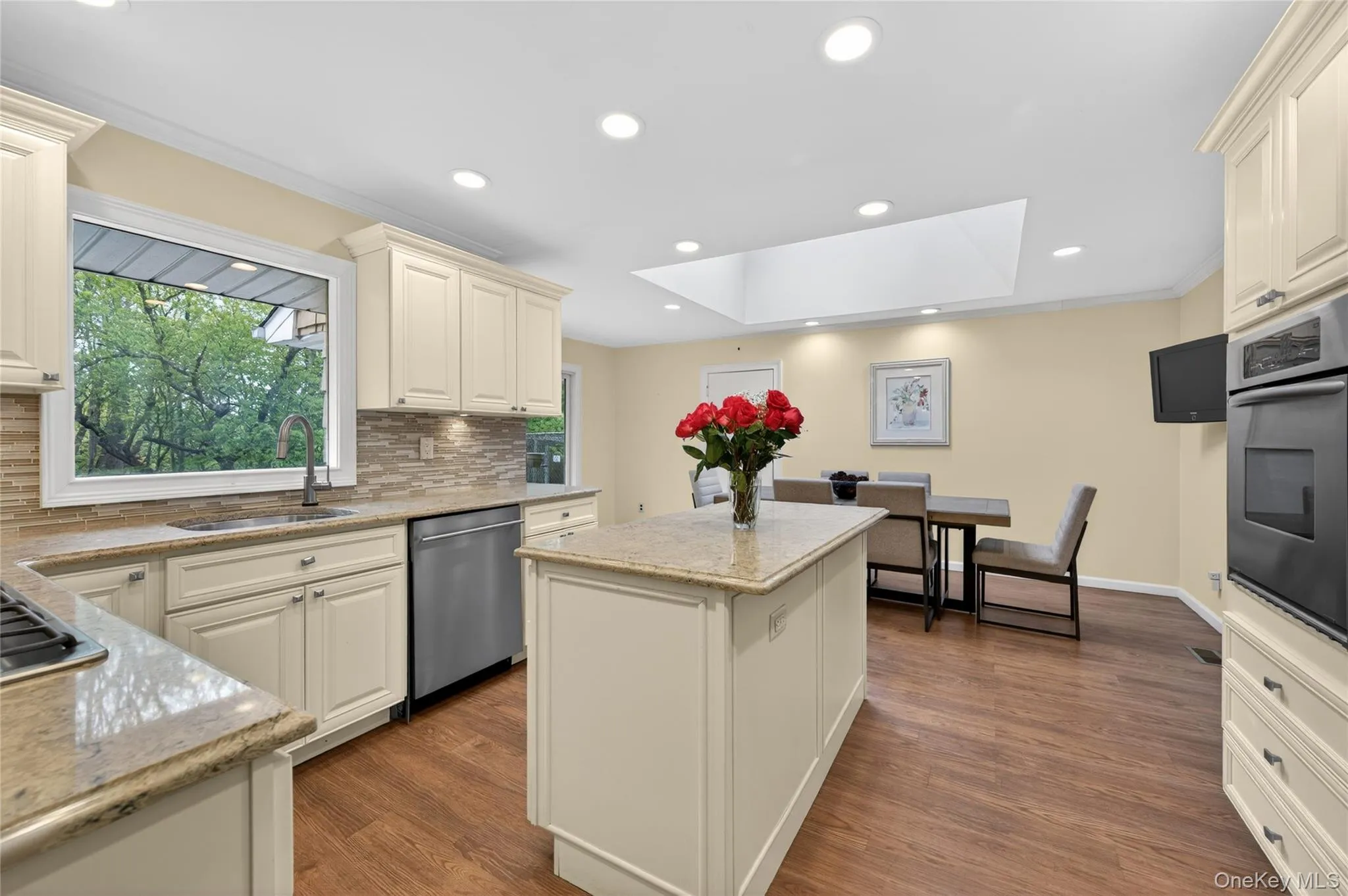 Entertainer's Kitchen Entertainer's Kitchen