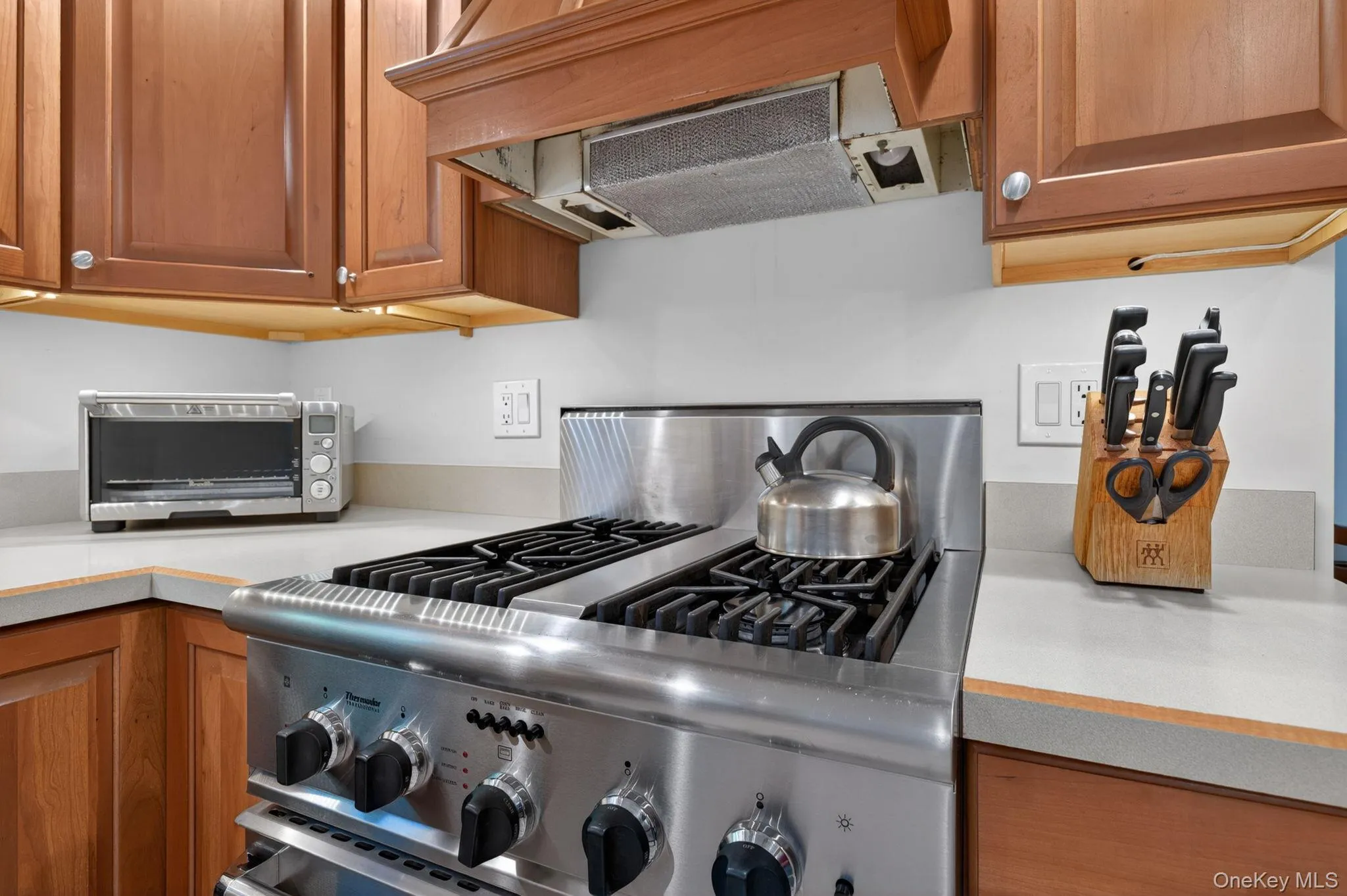 19 Glen Haven Drive, Clarkstown, NY, 4 Bedrooms Bedrooms, 8 Rooms Rooms,2 BathroomsBathrooms,Residential,For Rent,Glen Haven,0,999729 19 Glen Haven Drive, Clarkstown, NY, 4 Bedrooms Bedrooms, 8 Rooms Rooms,2 BathroomsBathrooms,Residential,For Rent,Glen Haven,0,999729