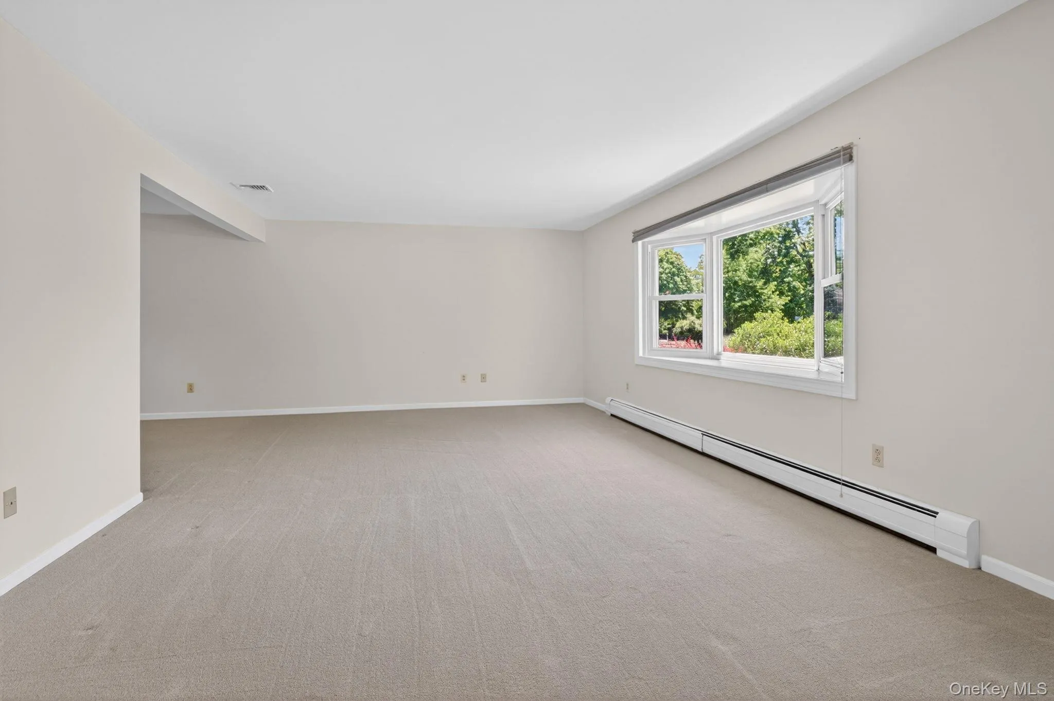 19 Glen Haven Drive, Clarkstown, NY, 4 Bedrooms Bedrooms, 8 Rooms Rooms,2 BathroomsBathrooms,Residential,For Rent,Glen Haven,0,999729 19 Glen Haven Drive, Clarkstown, NY, 4 Bedrooms Bedrooms, 8 Rooms Rooms,2 BathroomsBathrooms,Residential,For Rent,Glen Haven,0,999729