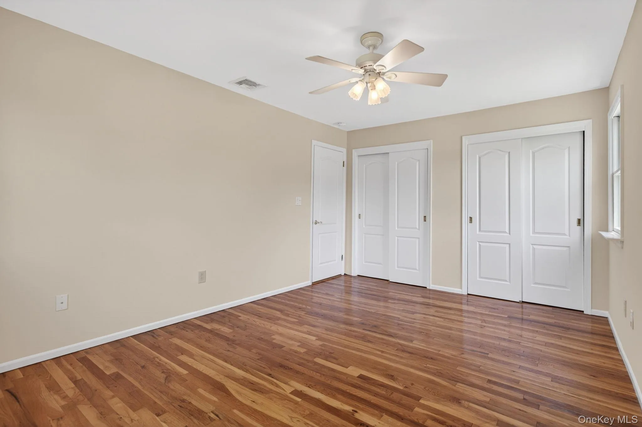 19 Glen Haven Drive, Clarkstown, NY, 4 Bedrooms Bedrooms, 8 Rooms Rooms,2 BathroomsBathrooms,Residential,For Rent,Glen Haven,0,999729 19 Glen Haven Drive, Clarkstown, NY, 4 Bedrooms Bedrooms, 8 Rooms Rooms,2 BathroomsBathrooms,Residential,For Rent,Glen Haven,0,999729