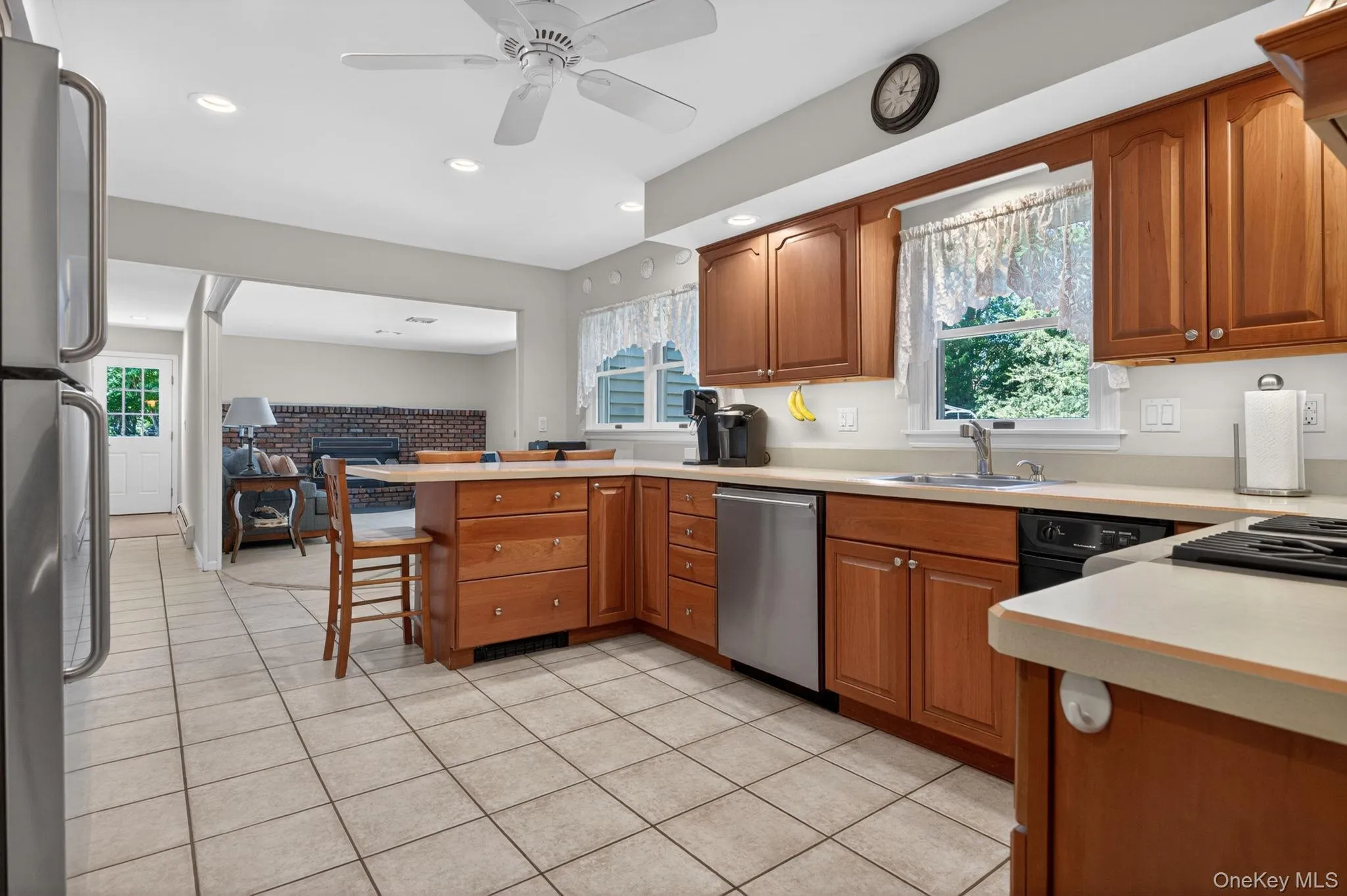 19 Glen Haven Drive, Clarkstown, NY, 4 Bedrooms Bedrooms, 8 Rooms Rooms,2 BathroomsBathrooms,Residential,For Rent,Glen Haven,0,999729 19 Glen Haven Drive, Clarkstown, NY, 4 Bedrooms Bedrooms, 8 Rooms Rooms,2 BathroomsBathrooms,Residential,For Rent,Glen Haven,0,999729