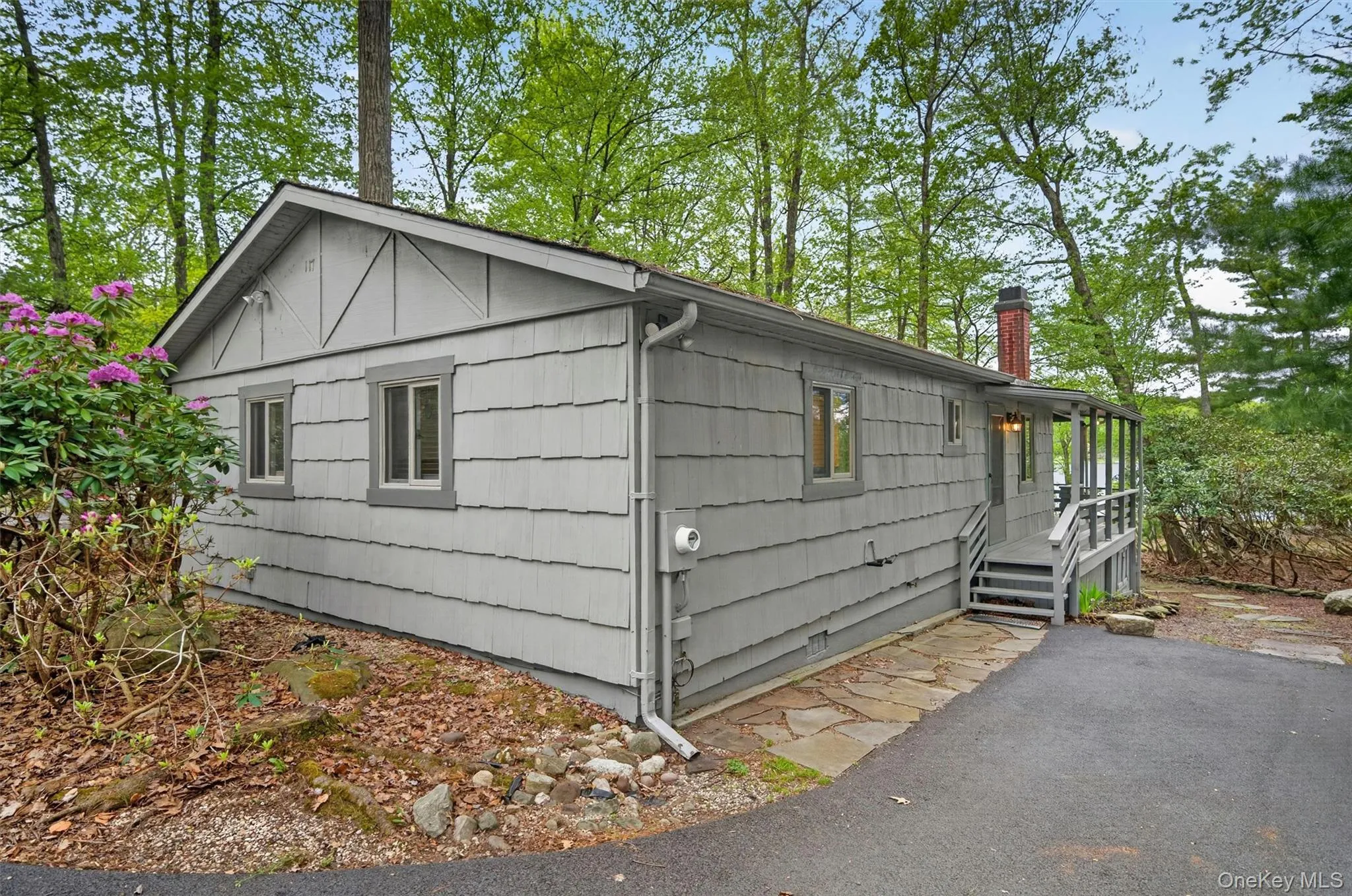 117 Lake Shore Drive, Thompson, NY, 2 Bedrooms Bedrooms, 7 Rooms Rooms,2 BathroomsBathrooms,Residential,For Rent,Lake Shore,0,999731 117 Lake Shore Drive, Thompson, NY, 2 Bedrooms Bedrooms, 7 Rooms Rooms,2 BathroomsBathrooms,Residential,For Rent,Lake Shore,0,999731