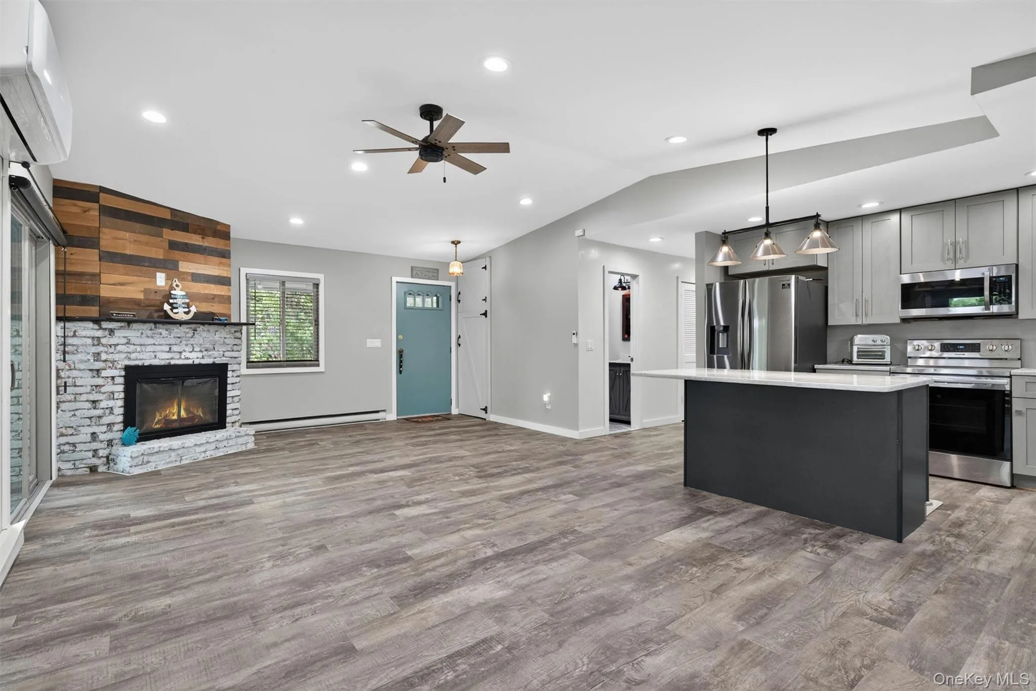 117 Lake Shore Drive, Thompson, NY, 2 Bedrooms Bedrooms, 7 Rooms Rooms,2 BathroomsBathrooms,Residential,For Rent,Lake Shore,0,999731 117 Lake Shore Drive, Thompson, NY, 2 Bedrooms Bedrooms, 7 Rooms Rooms,2 BathroomsBathrooms,Residential,For Rent,Lake Shore,0,999731