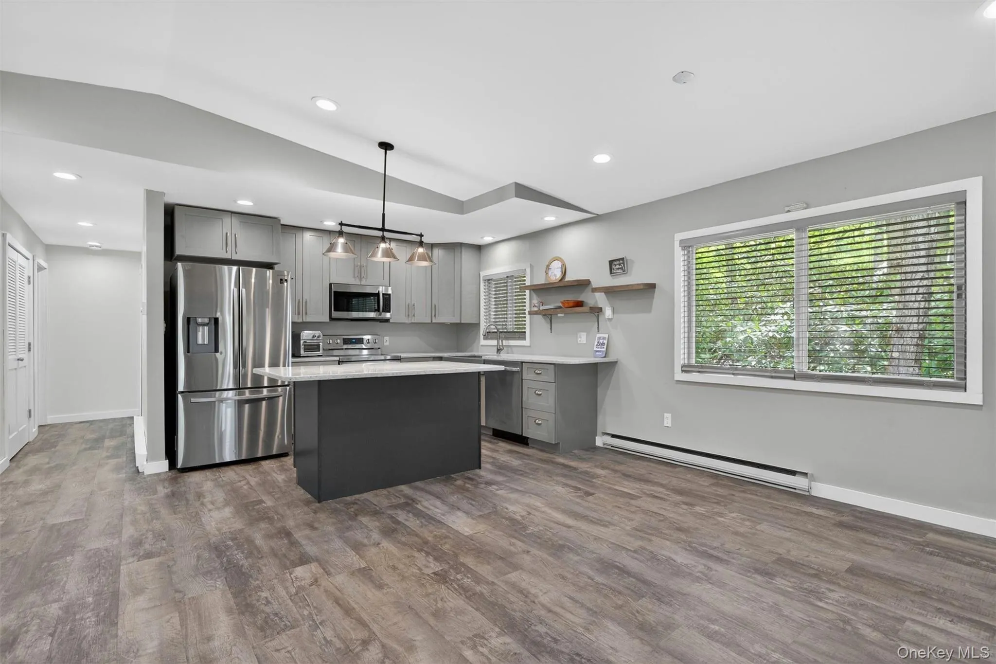 117 Lake Shore Drive, Thompson, NY, 2 Bedrooms Bedrooms, 7 Rooms Rooms,2 BathroomsBathrooms,Residential,For Rent,Lake Shore,0,999731 117 Lake Shore Drive, Thompson, NY, 2 Bedrooms Bedrooms, 7 Rooms Rooms,2 BathroomsBathrooms,Residential,For Rent,Lake Shore,0,999731