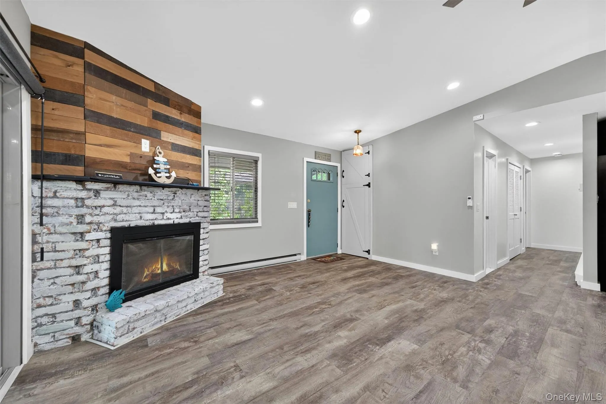 117 Lake Shore Drive, Thompson, NY, 2 Bedrooms Bedrooms, 7 Rooms Rooms,2 BathroomsBathrooms,Residential,For Rent,Lake Shore,0,999731 117 Lake Shore Drive, Thompson, NY, 2 Bedrooms Bedrooms, 7 Rooms Rooms,2 BathroomsBathrooms,Residential,For Rent,Lake Shore,0,999731