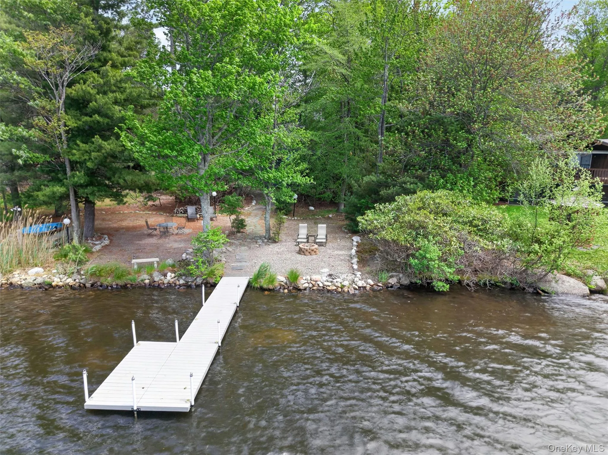 117 Lake Shore Drive, Thompson, NY, 2 Bedrooms Bedrooms, 7 Rooms Rooms,2 BathroomsBathrooms,Residential,For Rent,Lake Shore,0,999731 117 Lake Shore Drive, Thompson, NY, 2 Bedrooms Bedrooms, 7 Rooms Rooms,2 BathroomsBathrooms,Residential,For Rent,Lake Shore,0,999731