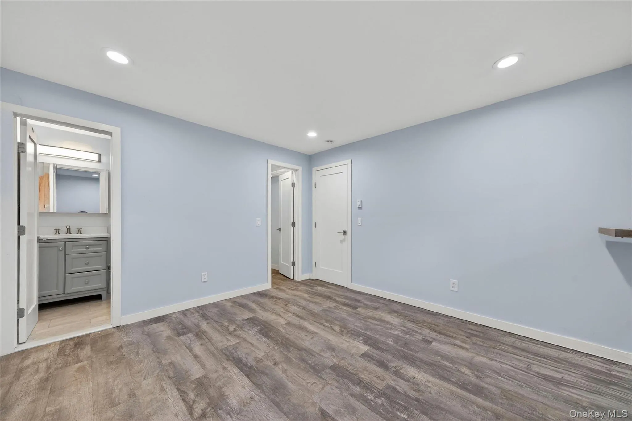 117 Lake Shore Drive, Thompson, NY, 2 Bedrooms Bedrooms, 7 Rooms Rooms,2 BathroomsBathrooms,Residential,For Rent,Lake Shore,0,999731 117 Lake Shore Drive, Thompson, NY, 2 Bedrooms Bedrooms, 7 Rooms Rooms,2 BathroomsBathrooms,Residential,For Rent,Lake Shore,0,999731