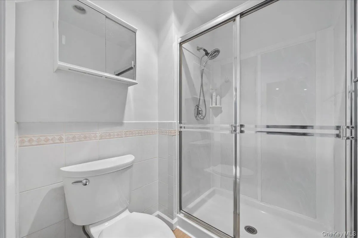 107 Broadway, White Plains, NY, 2 Bedrooms Bedrooms, 7 Rooms Rooms,2 BathroomsBathrooms,Residential,For Rent,Broadway,0,999735 107 Broadway, White Plains, NY, 2 Bedrooms Bedrooms, 7 Rooms Rooms,2 BathroomsBathrooms,Residential,For Rent,Broadway,0,999735
