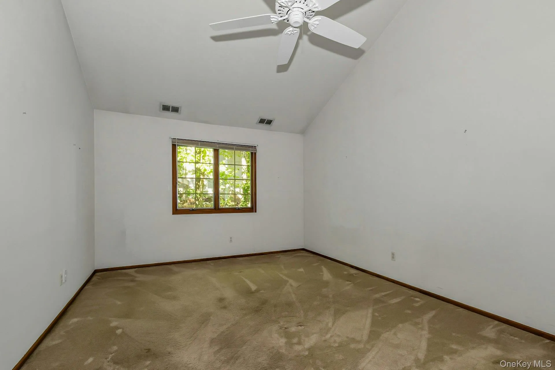 8 Village Gate Way, Orangetown, NY, 2 Bedrooms Bedrooms, 6 Rooms Rooms,3 BathroomsBathrooms,Residential,For Rent,Village Gate,0,999736 8 Village Gate Way, Orangetown, NY, 2 Bedrooms Bedrooms, 6 Rooms Rooms,3 BathroomsBathrooms,Residential,For Rent,Village Gate,0,999736