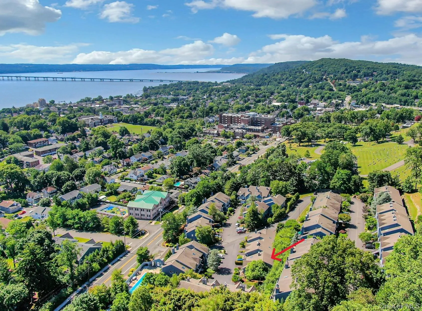 8 Village Gate Way, Orangetown, NY, 2 Bedrooms Bedrooms, 6 Rooms Rooms,3 BathroomsBathrooms,Residential,For Rent,Village Gate,0,999736 8 Village Gate Way, Orangetown, NY, 2 Bedrooms Bedrooms, 6 Rooms Rooms,3 BathroomsBathrooms,Residential,For Rent,Village Gate,0,999736