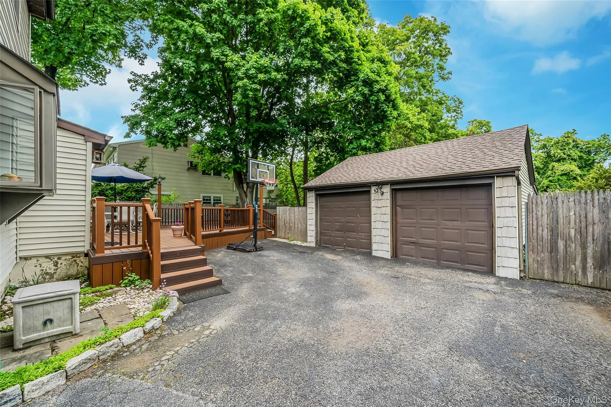 1333 Boston Avenue, Islip, NY, 3 Bedrooms Bedrooms, 7 Rooms Rooms,2 BathroomsBathrooms,Residential,For Rent,Boston,0,999745 1333 Boston Avenue, Islip, NY, 3 Bedrooms Bedrooms, 7 Rooms Rooms,2 BathroomsBathrooms,Residential,For Rent,Boston,0,999745